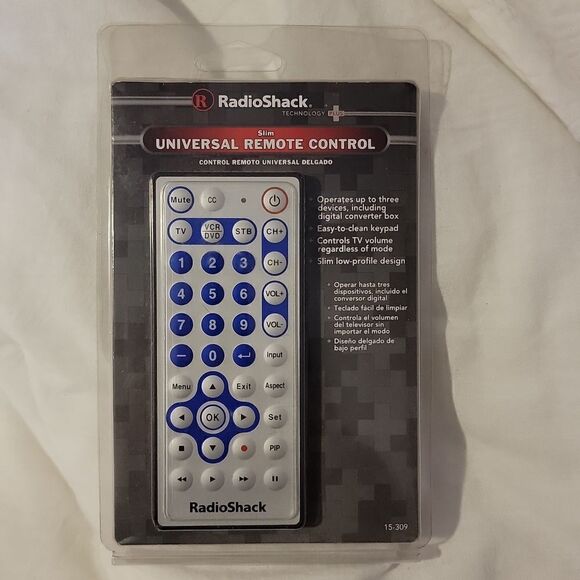 New RadioShack Slim Universal Remote Control 15-309 Operate Up to 3 Devices - Picture 3 of 5